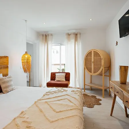 Coral Boutique 3* 阿尔布费拉