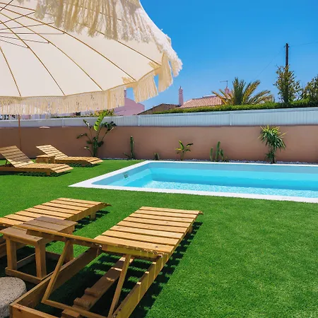 فندق مبيت وإفطار Coral Boutique 3*