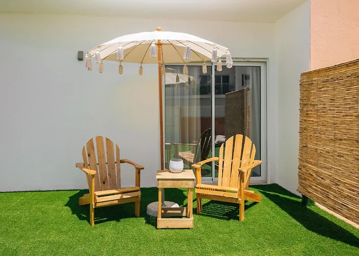 Coral Boutique Nocleg ze śniadaniem 3*